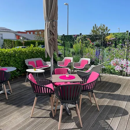 Punkt Private Hotel 2*