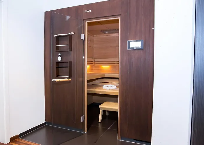 Punkt Private Hotel 2*